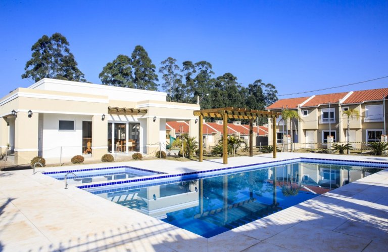 Piscina Adulto e infantil